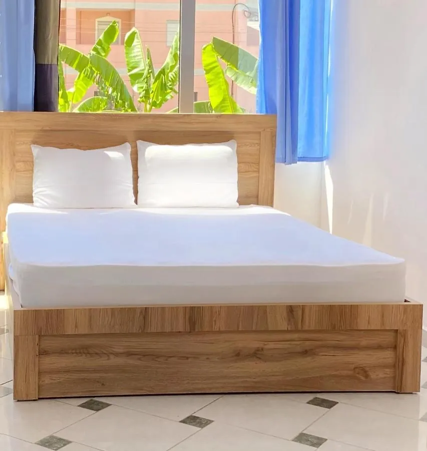 Hostel Hasta La Vista Sarandë