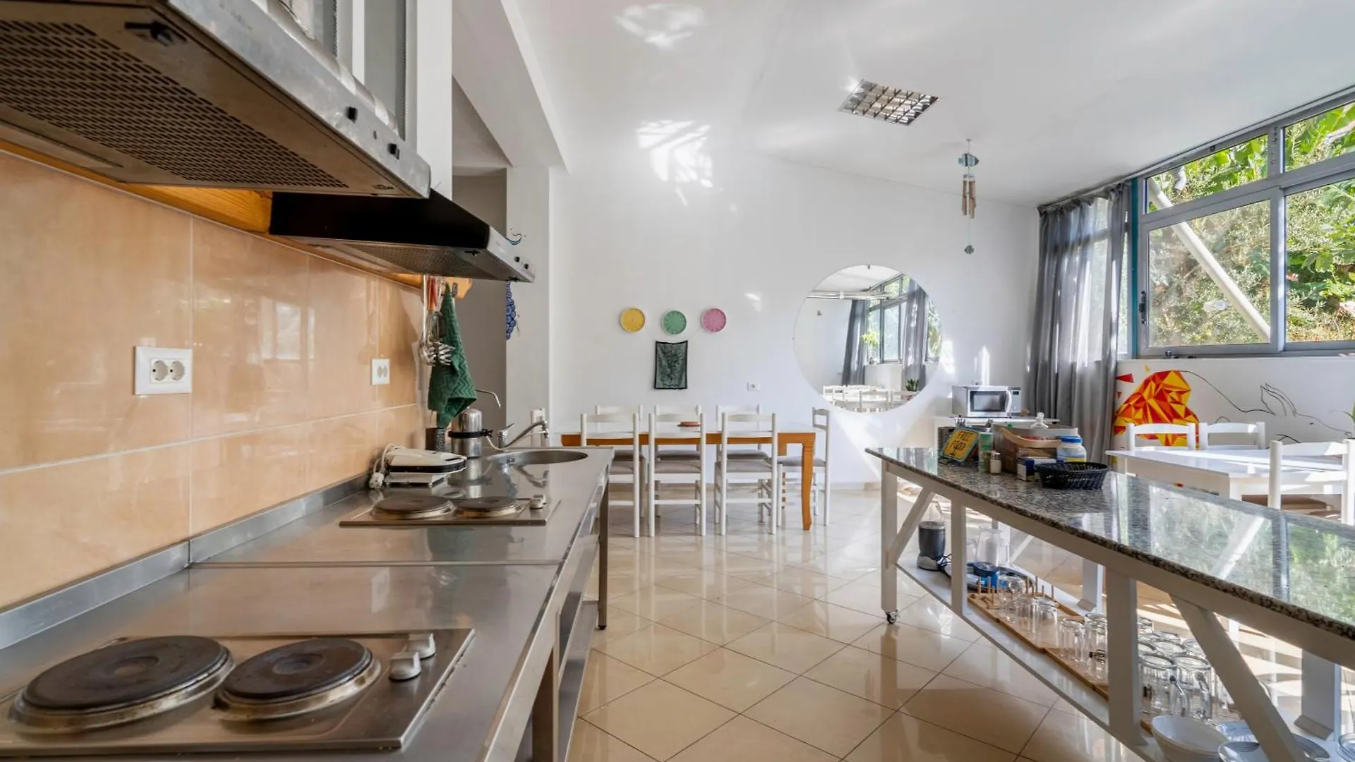 Hostel Hasta La Vista Sarande