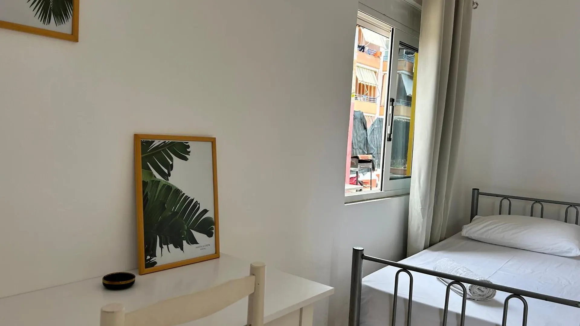 Hostel Hasta La Vista Sarande 0*,  Albania