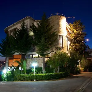 Baron Otel Tiran