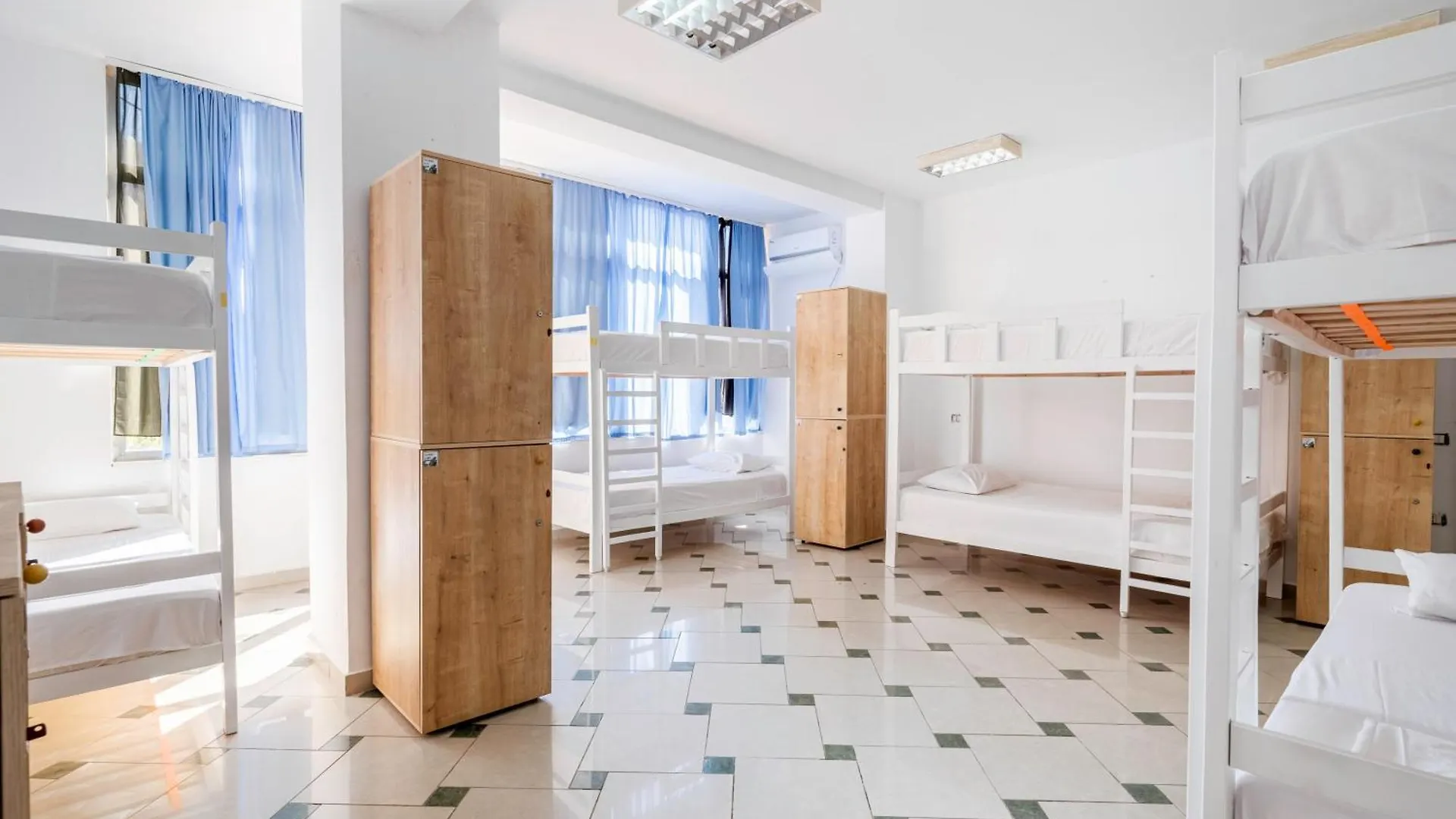 Hostel Hasta La Vista Σαράντα