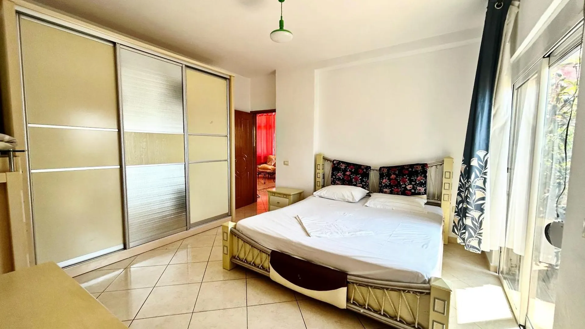 Hostel Hasta La Vista Saranda 0*,